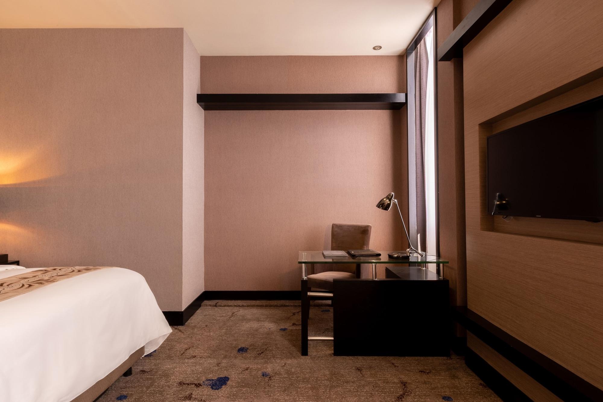 New World Suites Bintulu Exterior photo